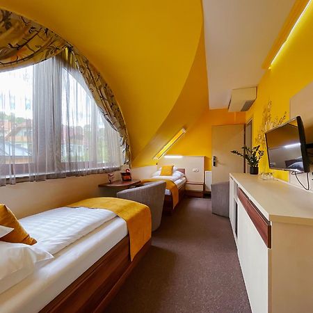 Hotel Mayer Alsóörs Dış mekan fotoğraf