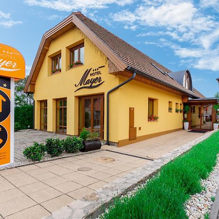 Hotel Mayer Alsóörs Dış mekan fotoğraf