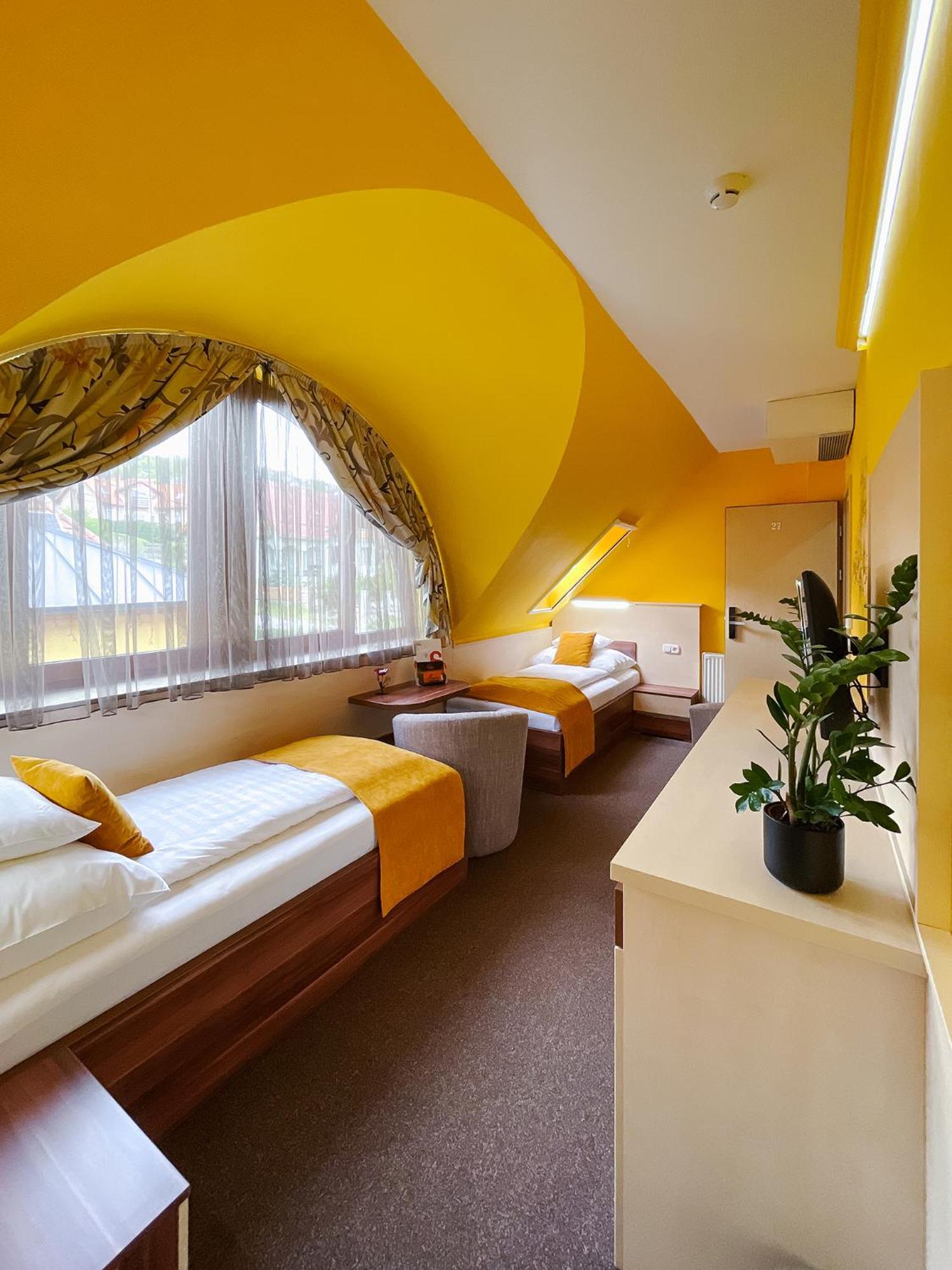 Hotel Mayer Alsóörs Dış mekan fotoğraf